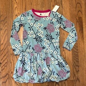 Tea Collection dress size 7 with poofy bottom 100% cotton